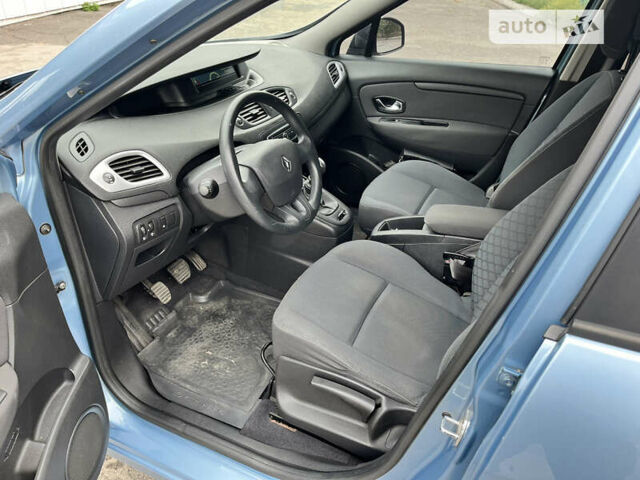 Синий Рено Сценик, объемом двигателя 1.4 л и пробегом 161 тыс. км за 6200 $, фото 6 на Automoto.ua