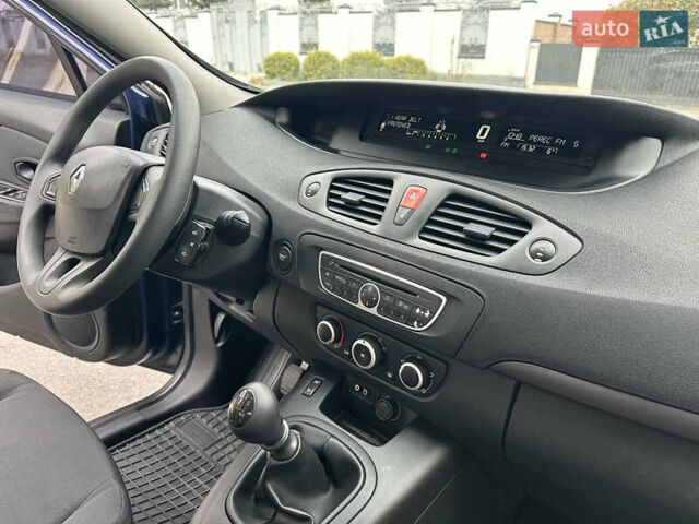 Синий Рено Сценик, объемом двигателя 1.5 л и пробегом 260 тыс. км за 5999 $, фото 48 на Automoto.ua