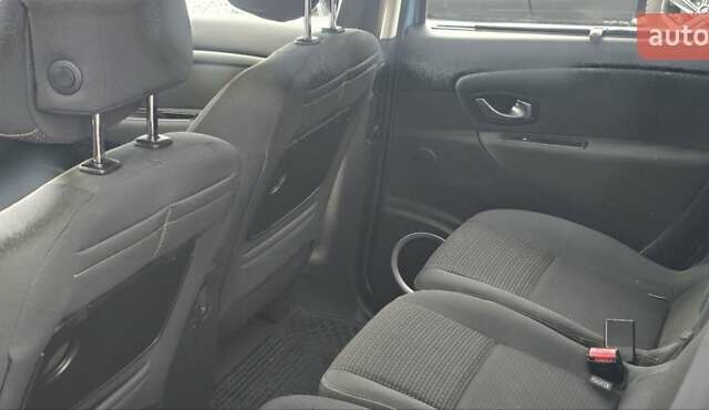 Рено Сценик 2010 в Львове на Automoto.ua Синий Рено Сценик, объемом двигателя 1.4 л и пробегом 179 тыс. км за 7800 $, фото 12 на Automoto.ua