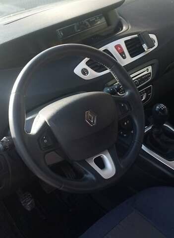 Синий Рено Сценик, объемом двигателя 1.5 л и пробегом 275 тыс. км за 5750 $, фото 5 на Automoto.ua