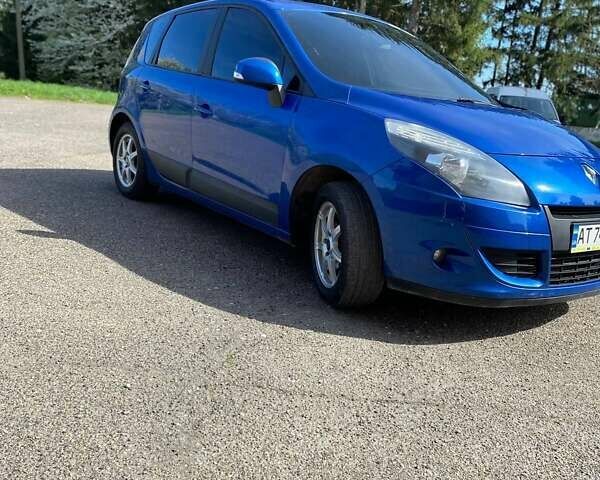 Рено Сценик 2010 в Бурштыне на Automoto.ua Синий Рено Сценик, объемом двигателя 1.4 л и пробегом 250 тыс. км за 5300 $, фото 5 на Automoto.ua