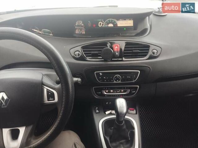 Синій Рено Сценік, об'ємом двигуна 1.46 л та пробігом 263 тис. км за 7300 $, фото 4 на Automoto.ua