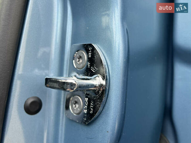 Синий Рено Сценик, объемом двигателя 1.5 л и пробегом 157 тыс. км за 8350 $, фото 129 на Automoto.ua