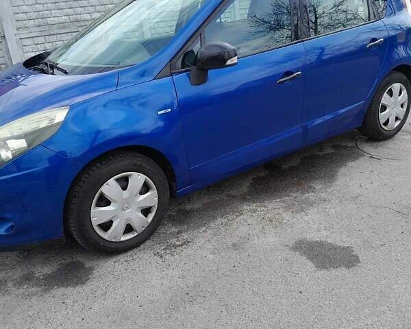 Синій Рено Сценік, об'ємом двигуна 1.4 л та пробігом 155 тис. км за 7900 $, фото 11 на Automoto.ua