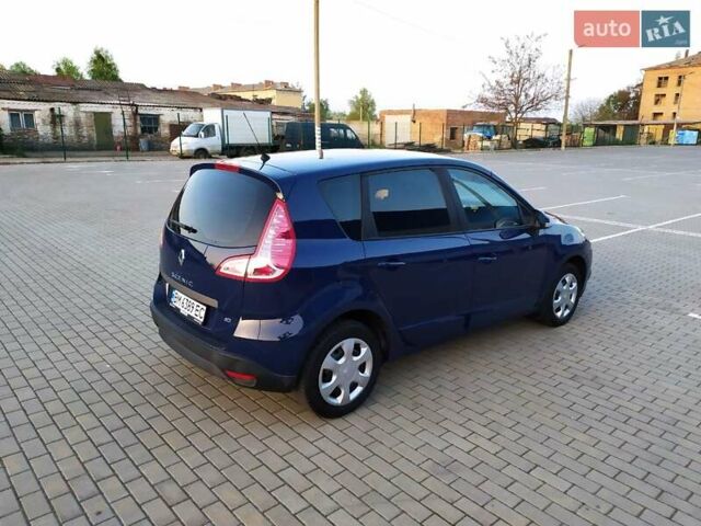 Синій Рено Сценік, об'ємом двигуна 1.5 л та пробігом 298 тис. км за 6999 $, фото 6 на Automoto.ua