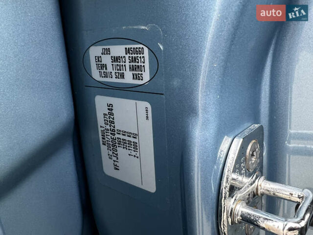 Синій Рено Сценік, об'ємом двигуна 1.5 л та пробігом 157 тис. км за 8200 $, фото 111 на Automoto.ua