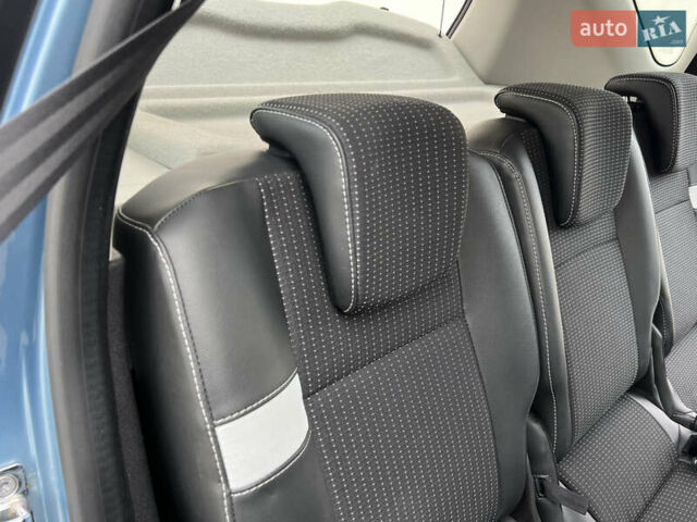 Синий Рено Сценик, объемом двигателя 1.5 л и пробегом 157 тыс. км за 8350 $, фото 94 на Automoto.ua