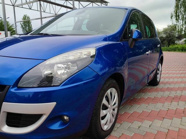 Синій Рено Сценік, об'ємом двигуна 0 л та пробігом 200 тис. км за 8000 $, фото 3 на Automoto.ua