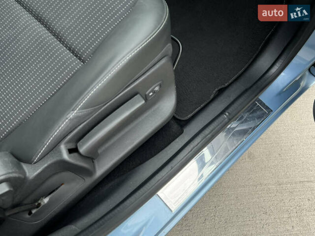 Синий Рено Сценик, объемом двигателя 1.5 л и пробегом 157 тыс. км за 8350 $, фото 84 на Automoto.ua