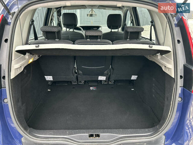 Синий Рено Сценик, объемом двигателя 1.6 л и пробегом 243 тыс. км за 8200 $, фото 62 на Automoto.ua