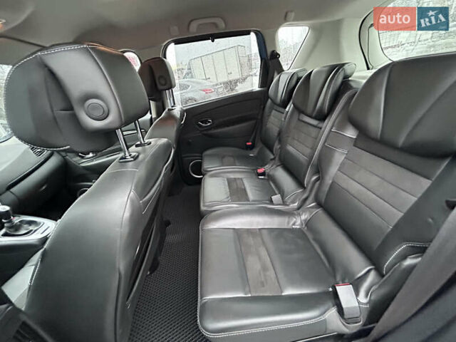 Синій Рено Сценік, об'ємом двигуна 1.4 л та пробігом 225 тис. км за 8700 $, фото 19 на Automoto.ua