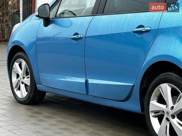 Синий Рено Сценик, объемом двигателя 1.6 л и пробегом 223 тыс. км за 8399 $, фото 41 на Automoto.ua