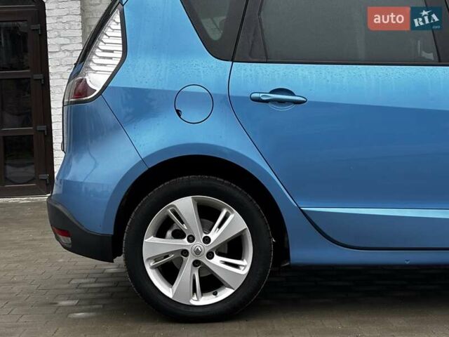 Синий Рено Сценик, объемом двигателя 1.6 л и пробегом 223 тыс. км за 8399 $, фото 21 на Automoto.ua