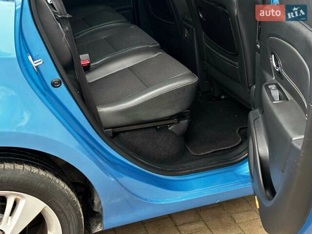 Синий Рено Сценик, объемом двигателя 1.6 л и пробегом 223 тыс. км за 8399 $, фото 110 на Automoto.ua