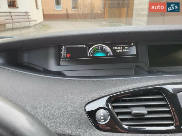 Синий Рено Сценик, объемом двигателя 1.6 л и пробегом 280 тыс. км за 9500 $, фото 4 на Automoto.ua