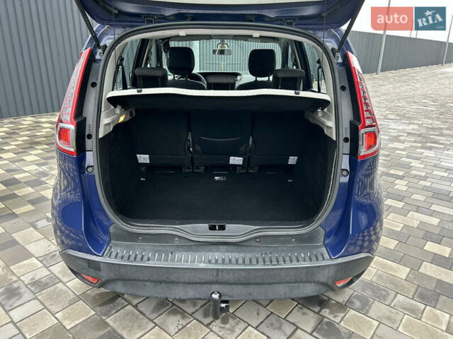 Синий Рено Сценик, объемом двигателя 1.6 л и пробегом 243 тыс. км за 8200 $, фото 61 на Automoto.ua