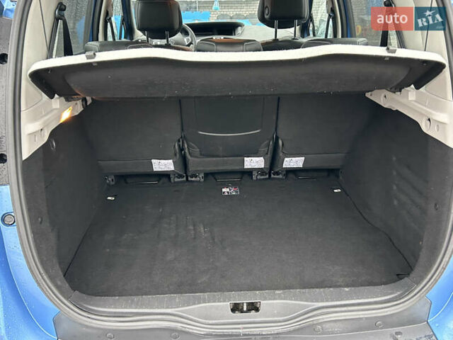 Синій Рено Сценік, об'ємом двигуна 1.4 л та пробігом 225 тис. км за 8700 $, фото 14 на Automoto.ua