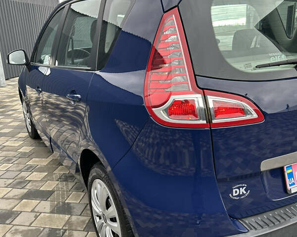 Синий Рено Сценик, объемом двигателя 1.6 л и пробегом 243 тыс. км за 8200 $, фото 133 на Automoto.ua