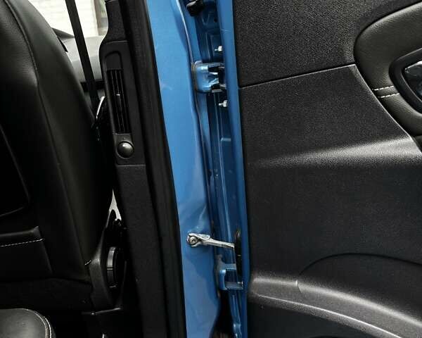 Синий Рено Сценик, объемом двигателя 1.6 л и пробегом 223 тыс. км за 8399 $, фото 108 на Automoto.ua