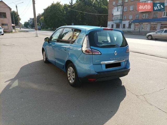 Синій Рено Сценік, об'ємом двигуна 1.6 л та пробігом 260 тис. км за 8200 $, фото 4 на Automoto.ua