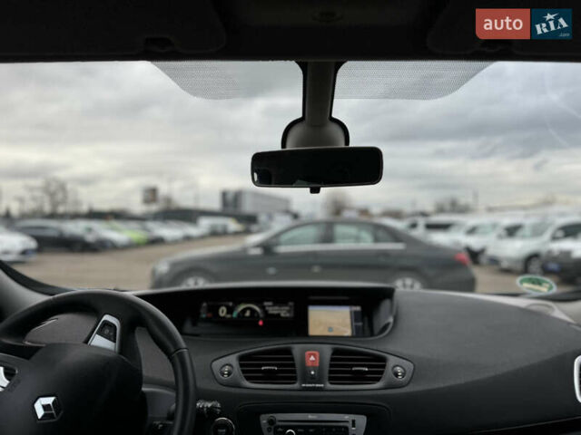 Синий Рено Сценик, объемом двигателя 1.4 л и пробегом 177 тыс. км за 8800 $, фото 48 на Automoto.ua