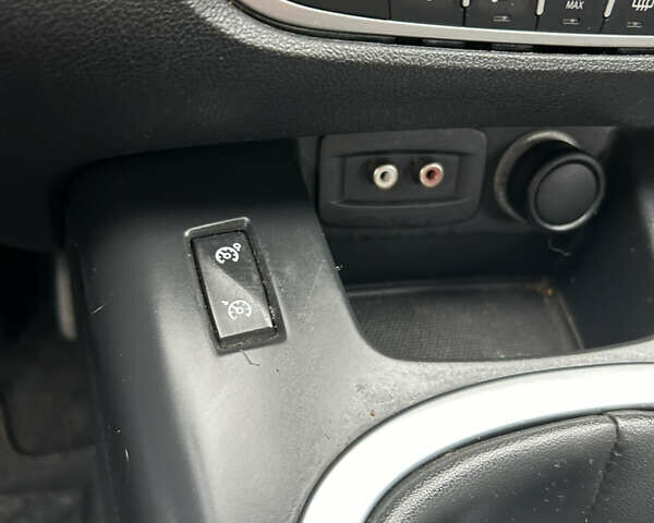 Синий Рено Сценик, объемом двигателя 1.6 л и пробегом 243 тыс. км за 8200 $, фото 32 на Automoto.ua