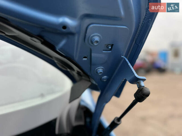 Синий Рено Сценик, объемом двигателя 1.4 л и пробегом 177 тыс. км за 8800 $, фото 87 на Automoto.ua