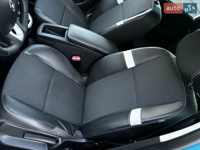 Синий Рено Сценик, объемом двигателя 1.6 л и пробегом 223 тыс. км за 8399 $, фото 93 на Automoto.ua