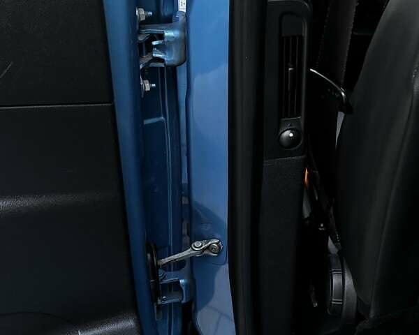 Синий Рено Сценик, объемом двигателя 1.6 л и пробегом 223 тыс. км за 8399 $, фото 97 на Automoto.ua