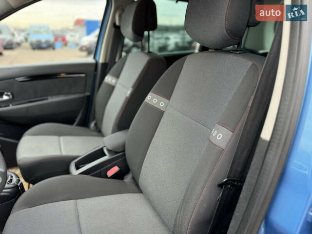 Синий Рено Сценик, объемом двигателя 1.4 л и пробегом 177 тыс. км за 8800 $, фото 58 на Automoto.ua