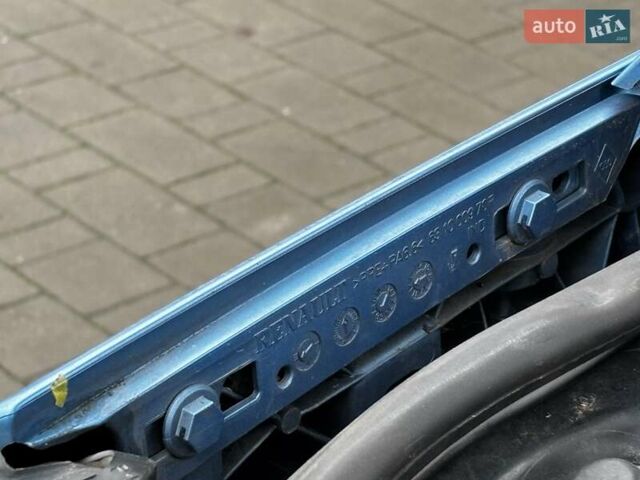 Синий Рено Сценик, объемом двигателя 1.6 л и пробегом 223 тыс. км за 8399 $, фото 54 на Automoto.ua