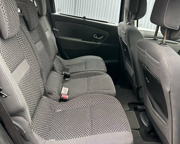 Синий Рено Сценик, объемом двигателя 1.6 л и пробегом 243 тыс. км за 8200 $, фото 53 на Automoto.ua