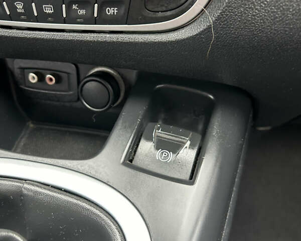 Синий Рено Сценик, объемом двигателя 1.6 л и пробегом 243 тыс. км за 8200 $, фото 33 на Automoto.ua