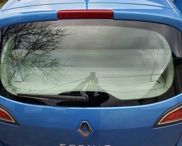 Синій Рено Сценік, об'ємом двигуна 1.5 л та пробігом 215 тис. км за 9200 $, фото 5 на Automoto.ua