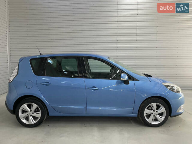 Синий Рено Сценик, объемом двигателя 1.5 л и пробегом 226 тыс. км за 9900 $, фото 4 на Automoto.ua