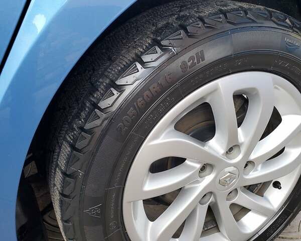 Синій Рено Сценік, об'ємом двигуна 1.5 л та пробігом 215 тис. км за 9200 $, фото 16 на Automoto.ua