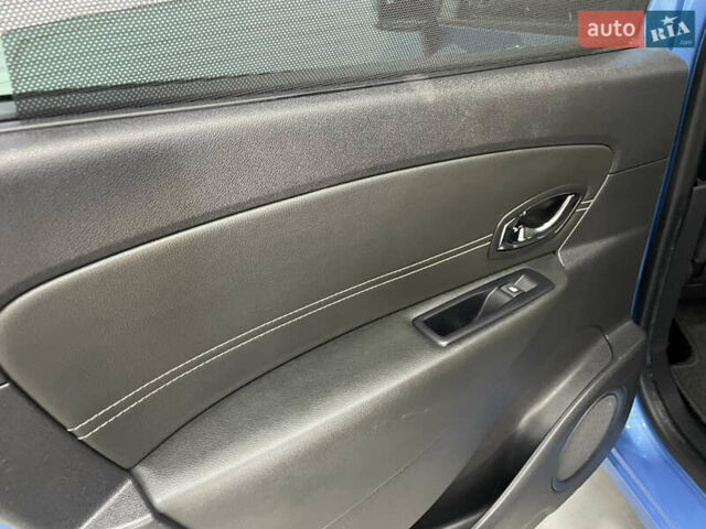 Синий Рено Сценик, объемом двигателя 1.5 л и пробегом 226 тыс. км за 9900 $, фото 44 на Automoto.ua