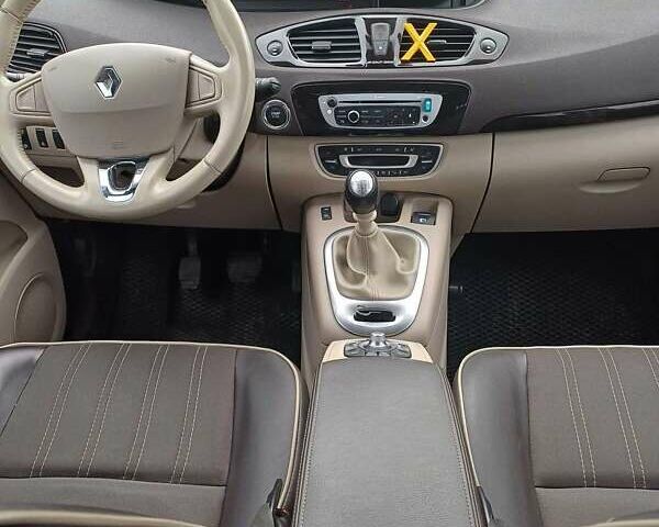 Синий Рено Сценик, объемом двигателя 2 л и пробегом 248 тыс. км за 9500 $, фото 3 на Automoto.ua