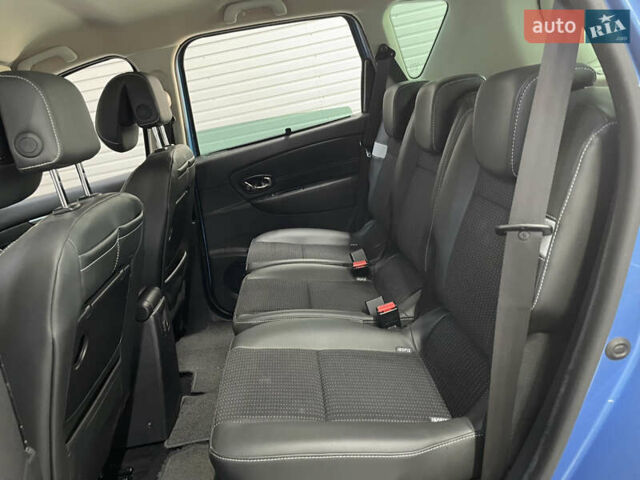 Синий Рено Сценик, объемом двигателя 1.5 л и пробегом 226 тыс. км за 9900 $, фото 3 на Automoto.ua