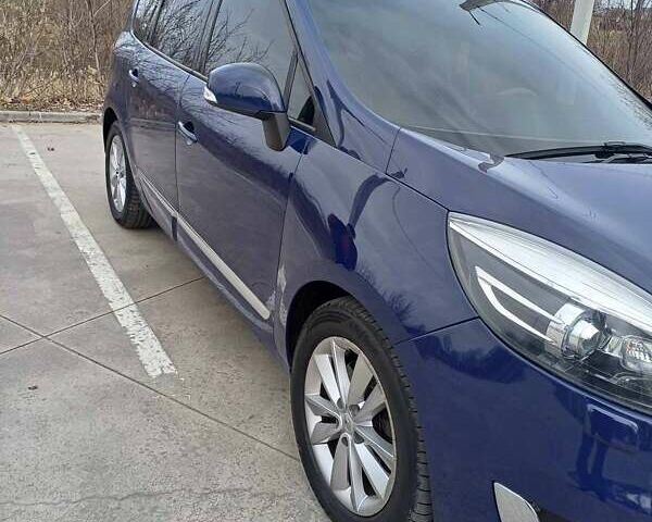 Синий Рено Сценик, объемом двигателя 2 л и пробегом 248 тыс. км за 9500 $, фото 8 на Automoto.ua
