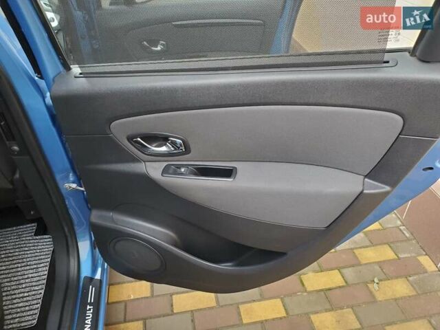 Синій Рено Сценік, об'ємом двигуна 1.5 л та пробігом 215 тис. км за 9200 $, фото 18 на Automoto.ua