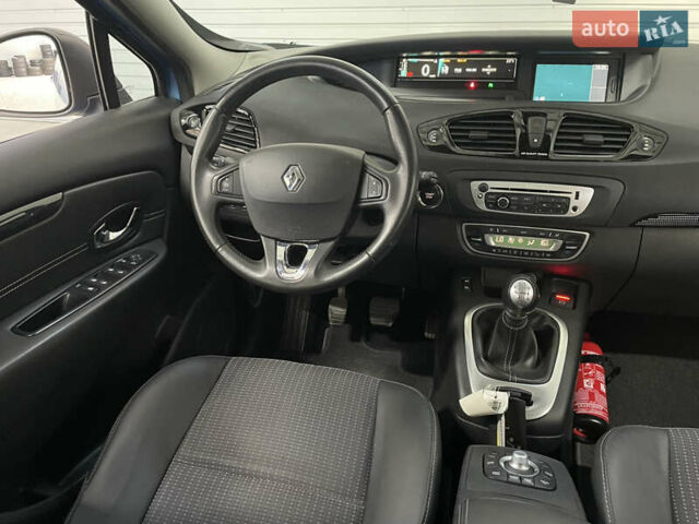 Синий Рено Сценик, объемом двигателя 1.5 л и пробегом 226 тыс. км за 9900 $, фото 2 на Automoto.ua