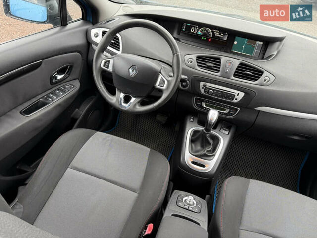 Синий Рено Сценик, объемом двигателя 1.46 л и пробегом 195 тыс. км за 8500 $, фото 50 на Automoto.ua