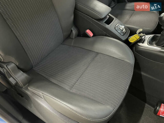 Синий Рено Сценик, объемом двигателя 1.5 л и пробегом 226 тыс. км за 9900 $, фото 53 на Automoto.ua