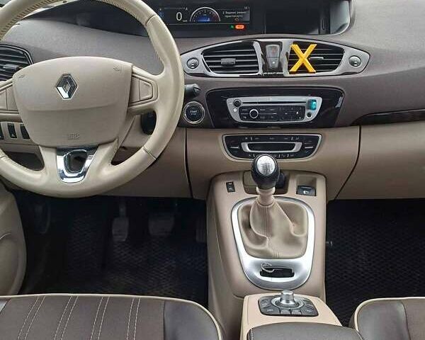 Синий Рено Сценик, объемом двигателя 2 л и пробегом 248 тыс. км за 9500 $, фото 4 на Automoto.ua