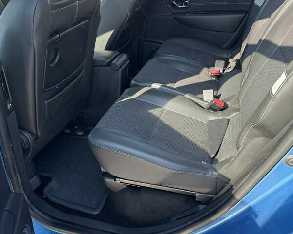 Синий Рено Сценик, объемом двигателя 1.5 л и пробегом 226 тыс. км за 9900 $, фото 14 на Automoto.ua