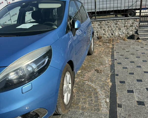 Синий Рено Сценик, объемом двигателя 1.5 л и пробегом 226 тыс. км за 9900 $, фото 6 на Automoto.ua