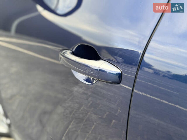 Синий Рено Сценик, объемом двигателя 1.5 л и пробегом 201 тыс. км за 14850 $, фото 5 на Automoto.ua