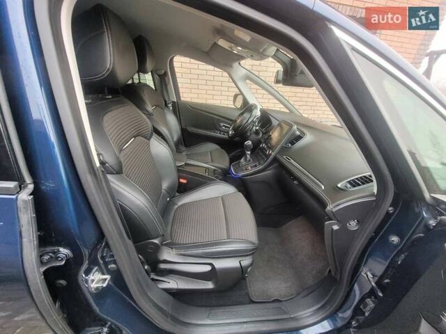 Синий Рено Сценик, объемом двигателя 1.7 л и пробегом 191 тыс. км за 16100 $, фото 2 на Automoto.ua