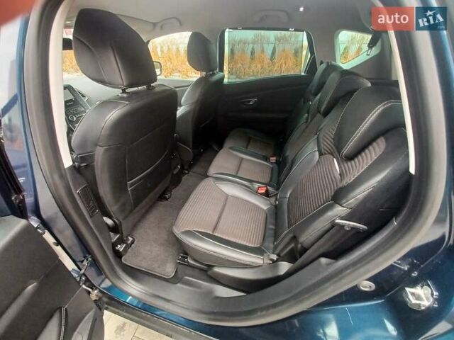 Рено Сценик 2019 в Луцке на Automoto.ua Синий Рено Сценик, объемом двигателя 1.7 л и пробегом 189 тыс. км за 16199 $, фото 10 на Automoto.ua
